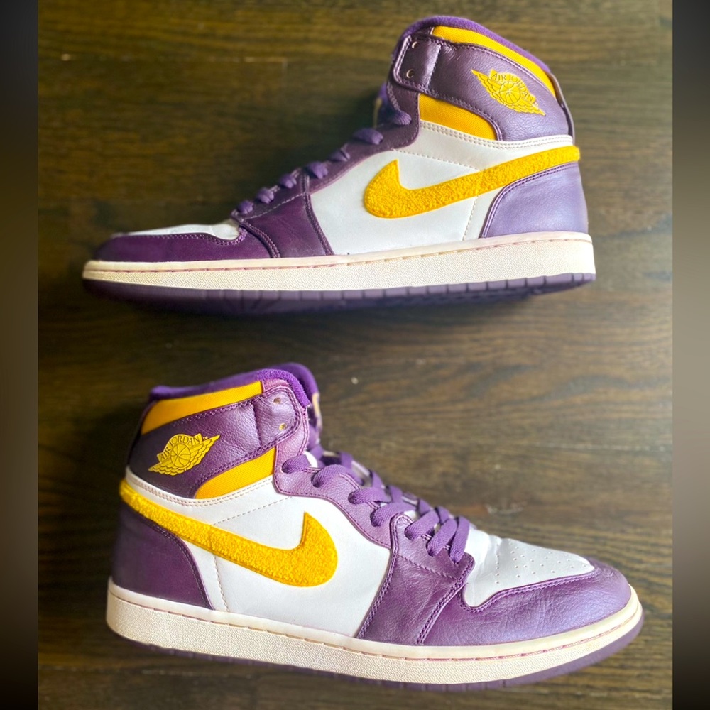 RARE Air Jordan 1 High Strap Grand Purple Varsity Maize 2009